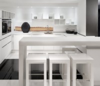 Nбелая кухня Glas Tec Satin