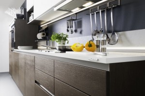 кухни из натурального дерева