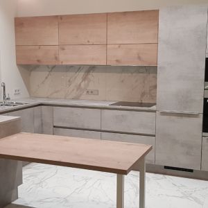 IMG-f0b9160b27e5c8f7cf67e7f9b7fa831d-V