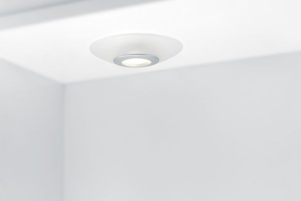 NK11140 HAL RUND20   Unterbauleuchte  transluzent klar