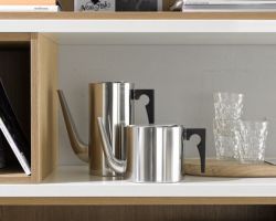 NK16946 Nova Lack 731   WeiSZ Hochglanz   Nature 565   Eiche Cognac