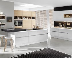 NK16948 Nova Lack 731   WeiSZ Hochglanz   Nature 565   Eiche Cognac