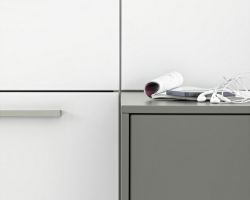 NK16981 Soft Lack 76A   ArcticweiSZ softmatt   Soft Lack 76Q   Quarzgrau softmatt