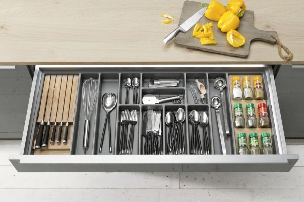 NK18182 Innenorganisation Kunststoff Quarzgrau