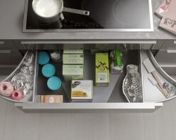 NK18338 Lux 36G   Quarzgrau Hochglanz   Manhattan 49D   Nordic Oak