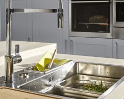 NK18354 Frame Lack A05   Papyrusgrau   Frame Lack A16   Blaubeere