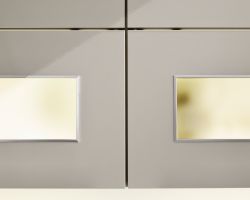 NK18620 Lyon 367   Lava Hochglanz   Milano 49H   Eiche hell