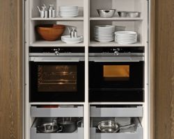 NK18665 Nova Lack 73T   Tiefblau Hochglanz   Legno 59T   Eiche Trueffel