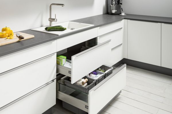 NK20060 Spuelenschrank mit GroSZraumauszug SABS