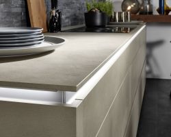 NK20275 Portland 403   Zement Achatgrau   Legno 59M   Eiche Marone