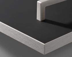 NK21245 close up Flair Schwarz   Edelstahl Optik