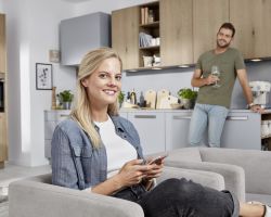 NK23798 Tavola   Eiche Pinot   Soft Lack   Papyrusgrau