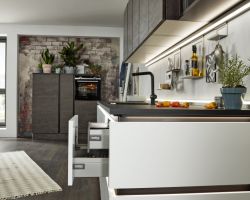 NK23931 Artwood   Eiche geflaemmt   Soft Lack   Weiss