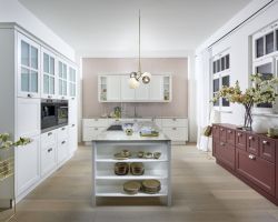 NK25427 Koje 06 Windsor Lack WeiSZ   Hennarot softmatt