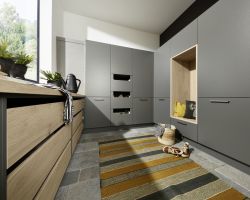 NK25443 Koje 09 Ankleide   Manhattan Uni   Quarzgrau