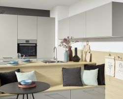 NK25478 Manhattan Uni   Platingrau