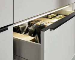 NK27522 Feel   Platingrau