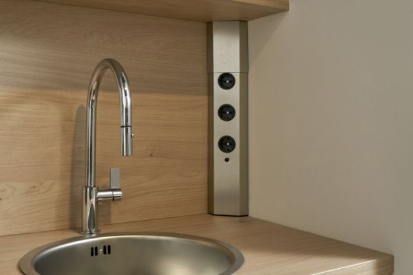 NK27876 HWR Manhattan Uni   WeiSZ