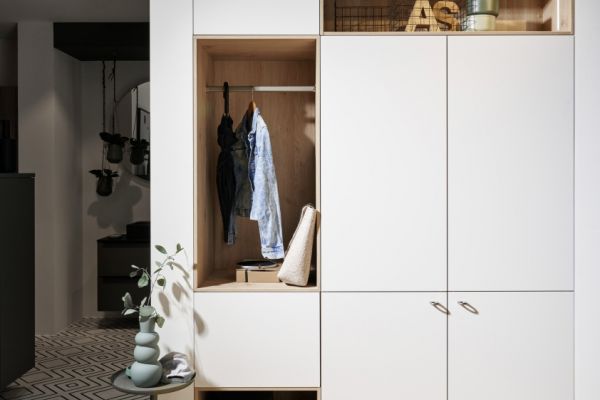 NK28045 Garderobe I Feel WeiSZ softmatt