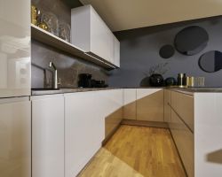 NK28065 Alpha Lack   Sahara Hochglanz