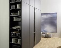 NK28073 Plus   Graphit softmatt