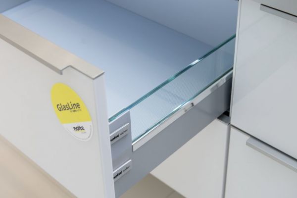 NK4577 Detail Glas Tec Plus 16W   WeiSZ Hochglanz