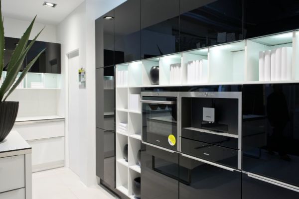 NK4582 Detail Glas Tec Plus 16W   WeiSZ Hochglanz