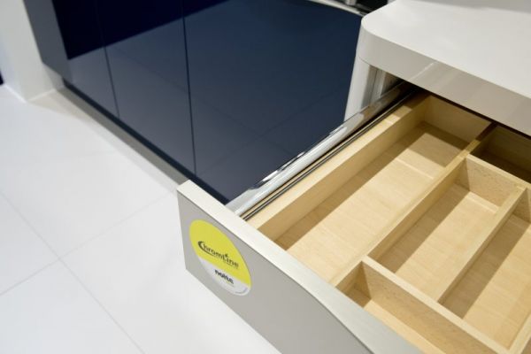 NK4596 Detail Trend Lack 418   Sahara Hochglanz   Trend Lack 41B   Azzurro Hochglanz