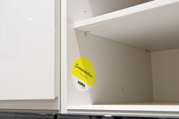 NK4623 Detail Alpha Lack 558   Sahara Hochglanz