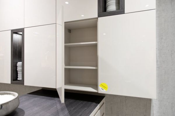 NK4627 Detail Alpha Lack 558   Sahara Hochglanz