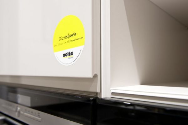 NK4628 Detail Alpha Lack 558   Sahara Hochglanz