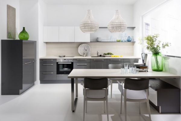 NK7592 Koje 03   Lux 361   WeiSZ Hochglanz   Lux 36G   Quarzgrau Hochglanz