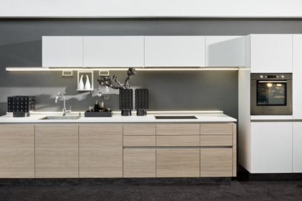 NK8588 Koje 32   Lux 361   WeiSZ Hochglanz   Manhattan 494   Provence Ulme