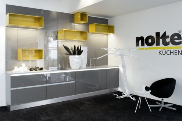 NK8598 Koje 52   Nova Lack 739   Magma Hochglanz