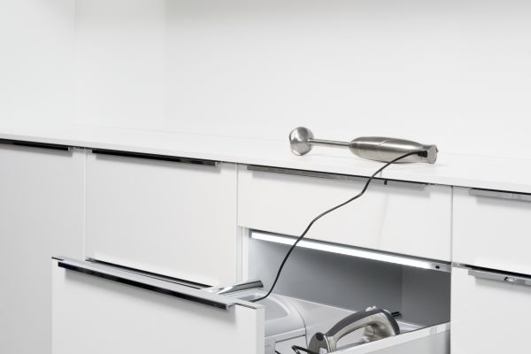 NK8927 Elektro Auszug