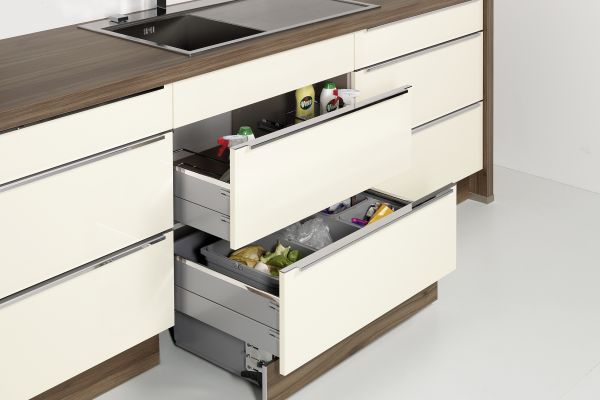 NK9275 Abfalltrennsystem mit GroSZraumauszug SABS