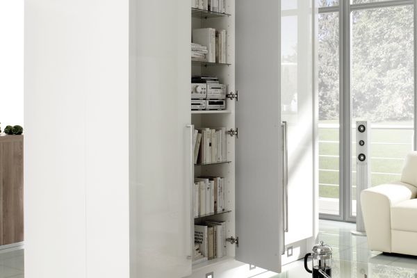 NK9276 Seitenschrank mit Glastuer