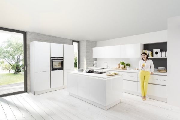 NK9907 Nova Lack 731   WeiSZ Hochglanz