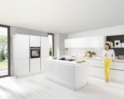 NK9907 Nova Lack 731   WeiSZ Hochglanz