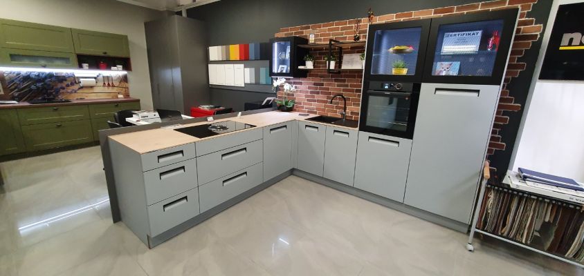 РАСПРОДАЖА ЭКСПОЗИЦИИ